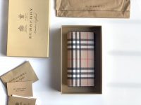 BURBERRY 버버리 장지갑 B191002