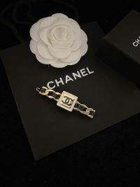 CHANEL 샤넬 헤어핀 C211528