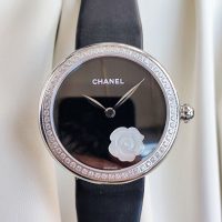 CHANEL 샤넬 37.5MM 쿼츠 C211835