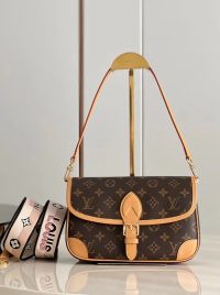 LOUIS VUITTON 루이비통 크로스백 M45985