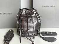 BALENCIAGA 발렌시아가 크로스팩 B151917