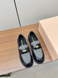 PRADA 프라다 로퍼신발 P230295