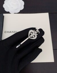 CHANEL 샤넬 헤어핀 C230468