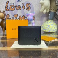 LOUIS VUITTON 루이비통 반지갑 M82508