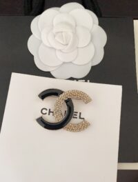 CHANEL 샤넬 브로우치 C240745