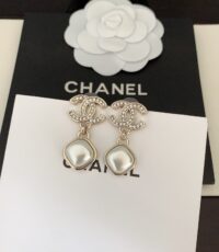 CHANEL 샤넬 귀걸이 C240797