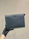 PRADA 프라다 남성용 사피아노 가죽 백 클러치백 2VF030