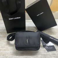 YVES SAINT LAURENT 입생로랑 메신저백 Y776611