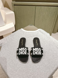 CHRISTIAN DIOR 크리스찬 디올 슬리퍼 1.5CM CD240835