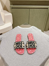 CHRISTIAN DIOR 크리스찬 디올 슬리퍼 1.5CM CD240835