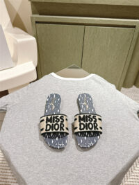 CHRISTIAN DIOR 크리스찬 디올 슬리퍼 1.5CM CD240835