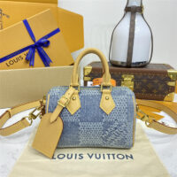 LOUIS VUITTON 루이비통 스피디 18 반둘리에 토트백/크로스백 N40682