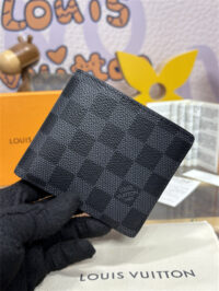 LOUIS VUITTON 루이비통 반지갑 N00092