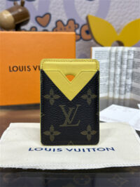 LOUIS VUITTON 루이비통 포르트 카르트 마그넷 카드지갑 M13185