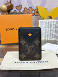 LOUIS VUITTON 루이비통 포르트 카르트 마그넷 카드지갑 M13185