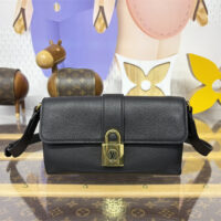 LOUIS VUITTON 루이비통 크로스백 M12147