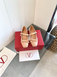 VALENTINO 발렌티노 플랫슈즈 2.5CM V504031