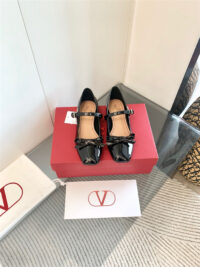 VALENTINO 발렌티노 플랫슈즈 2.5CM V504031