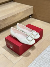 ROGER VIVIER 로저 비비에 플랫슈즈 RV504002