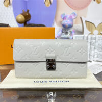 LOUIS VUITTON 루이비통 사라 월릿 장지갑  M82638