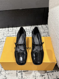 LOUIS VUITTON 루이비통 미들힐 5.5CM LV505003