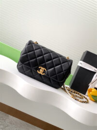 CHANEL 샤넬 크로스백 CAS5253