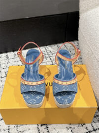 LOUIS VUITTON 루이비통 샌들힐 8.5CM LV505004