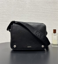LOEWE 로에베 메신저백 L8979