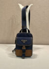 PRADA 프라다 리나일론 및 가죽 스마트폰 케이스 슬링백 2ZH194