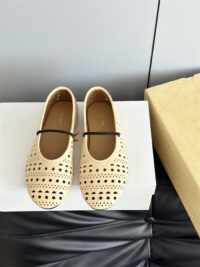 THE ROW 더 로우 플랫슈즈 TR506005