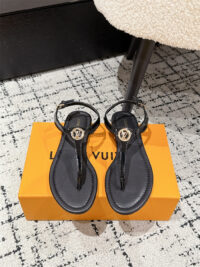 LOUIS VUITTON 루이비통 샌들 LV507019