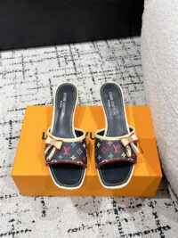 LOUIS VUITTON 루이비통 샌들힐 LV507022