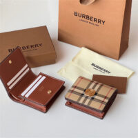 BURBERRY 버버리 반지갑 B100803