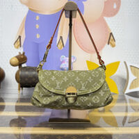 LOUIS VUITTON 루이비통 숄더백 M95217