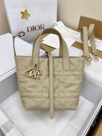 CHRISTIAN DIOR 크리스찬 디올 토트백/크로스백 CD181812