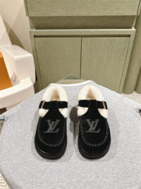 LOUIS VUITTON 루이비통 부츠 LV60015