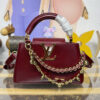LOUIS VUITTON 루이비통 카퓌신 이스트 웨스트 미니 토트백/크로스백 M25473